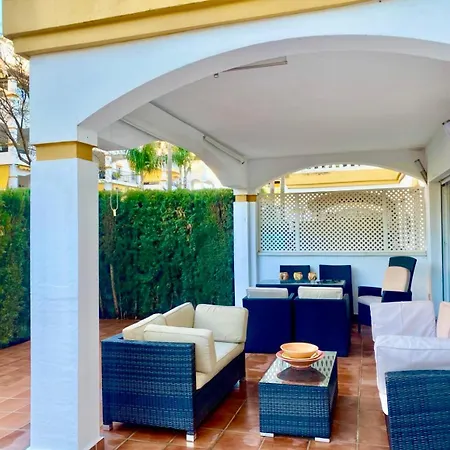 Apartment Garden In Dama De Noche, Puerto Banus