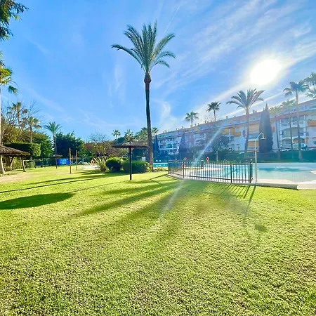 Apartment Garden In Dama De Noche, Puerto Banus